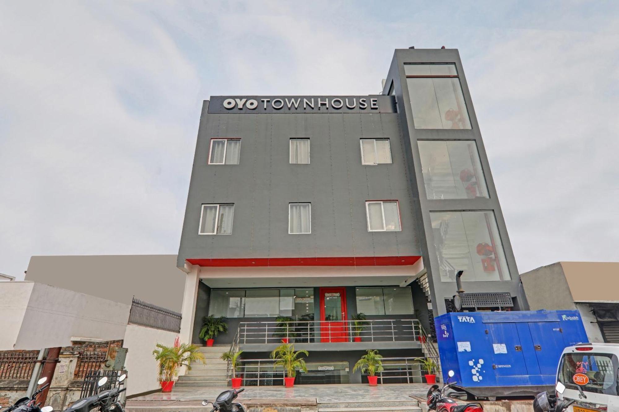 Townhouse The Shubham 호텔 Bijnaur 외부 사진